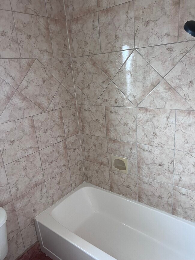 Building Photo - 4536 Viola St