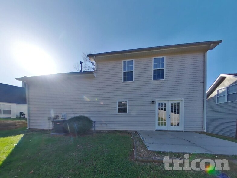 Building Photo - 3912 Farlow Rd