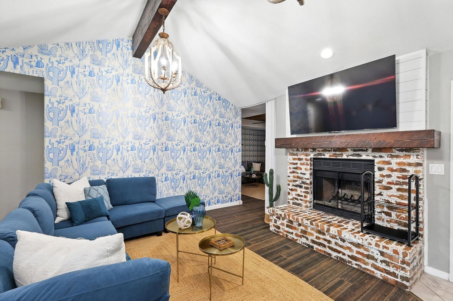 Building Photo - 749 Western Trail