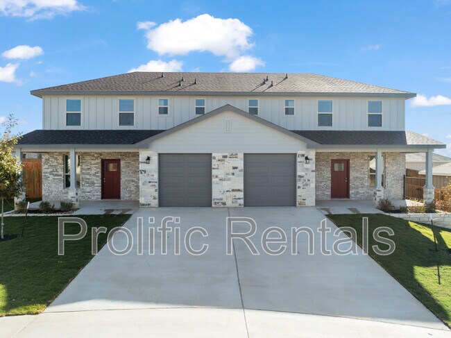 Building Photo - 103 Lost Trl