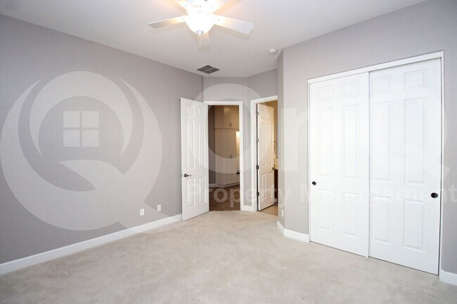 Building Photo - 4501 E Timberline Ct