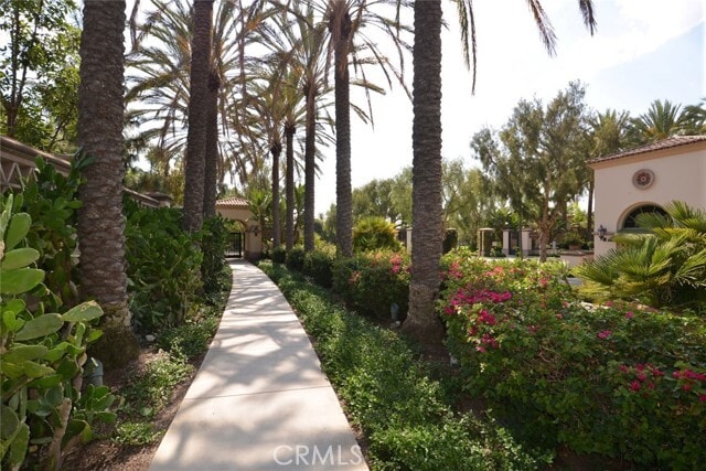 Building Photo - 24 Sebastian