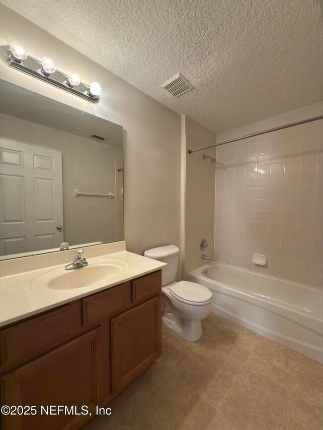 Building Photo - 1324 Wekiva Way