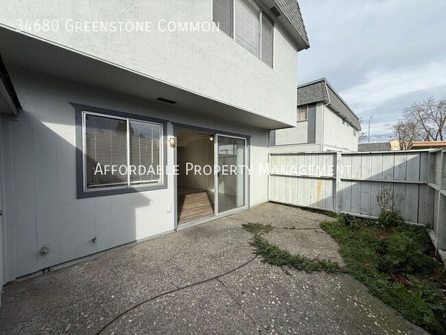 Building Photo - 34680 Greenstone Common