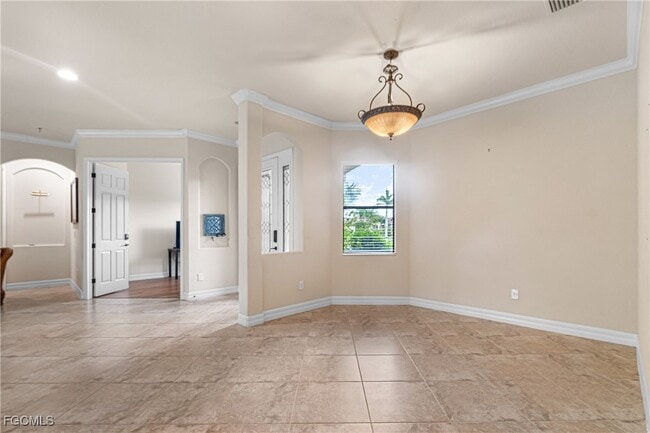 Building Photo - 11006 Longwing Dr