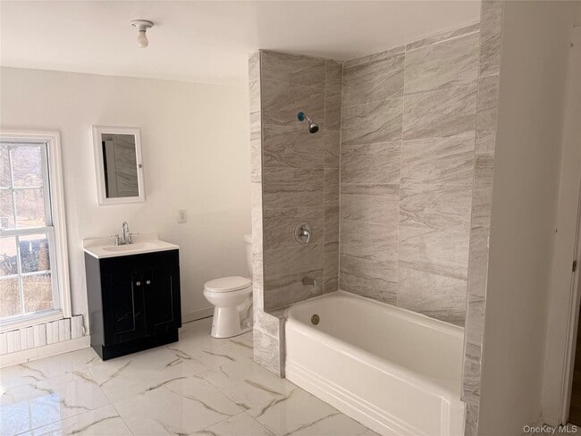 Building Photo - 146 NY-284