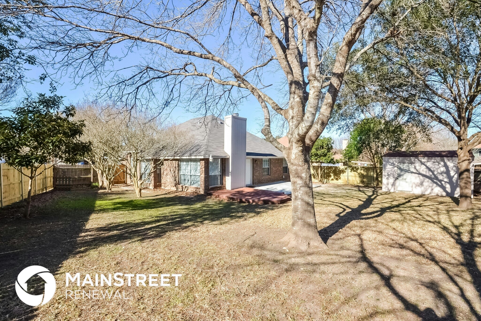 Building Photo - 10743 Mustang Ridge