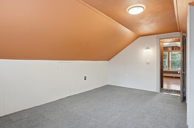 Building Photo - 16 Liberty Dr