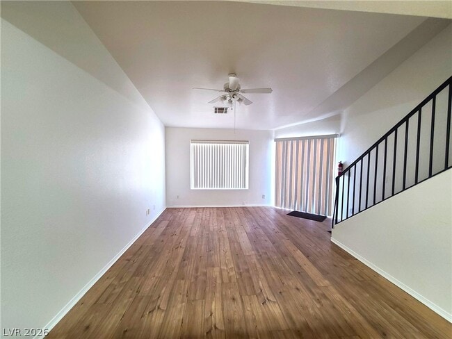 Building Photo - 448 Comstock Ave