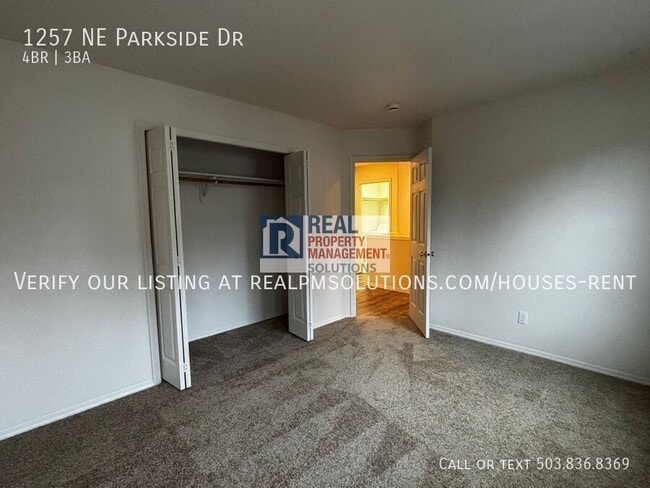 Building Photo - 1257 NE Parkside Dr