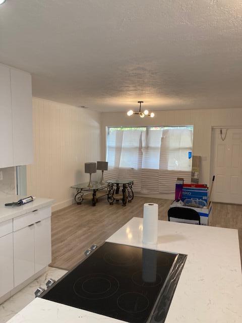 Building Photo - 341 SW 15th St