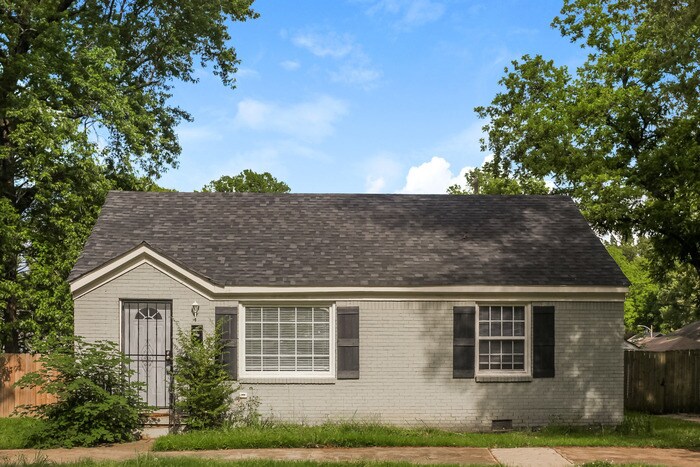 Primary Photo - 1232 Will Scarlet Rd