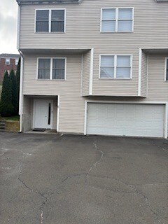 Building Photo - 27 Van Buren Ave