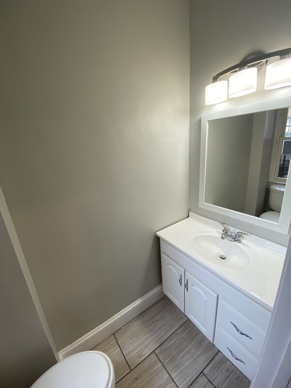 Building Photo - 4110 Harris Ave