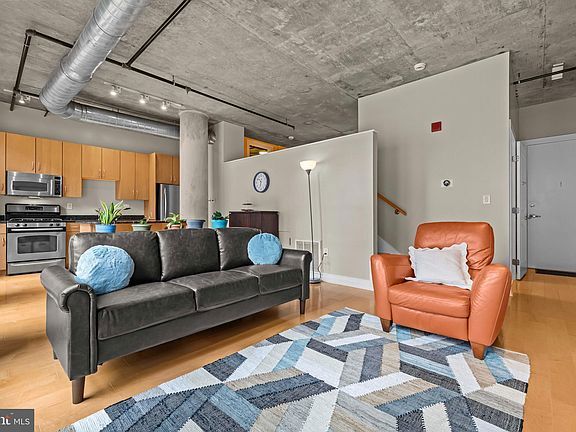 Building Photo - 301 Massachusetts Ave NW