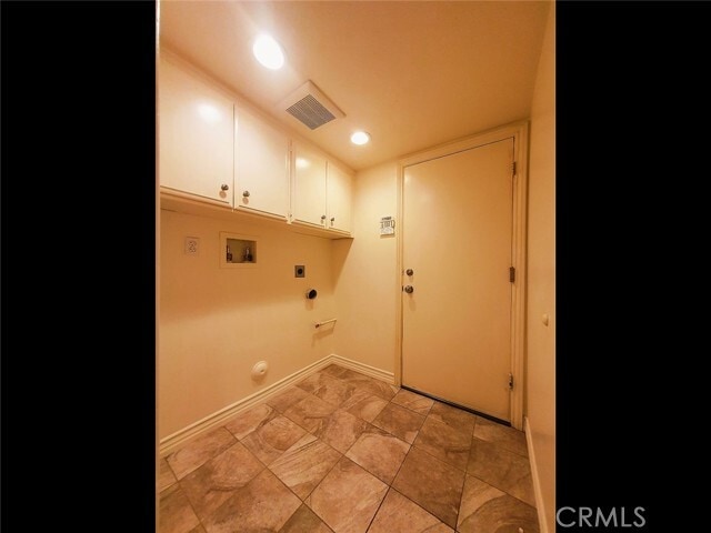Building Photo - 1826 Cll Belleza