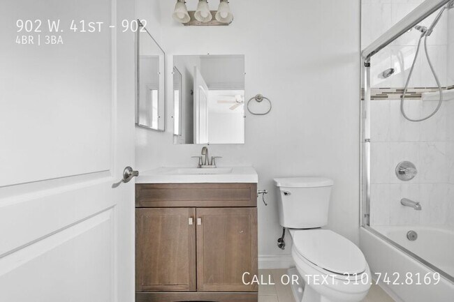 Building Photo - 902 W. 41st-902