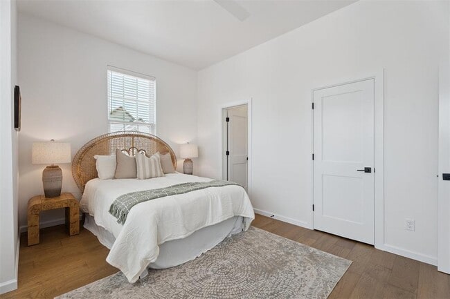 Building Photo - 18817 Selah Wy