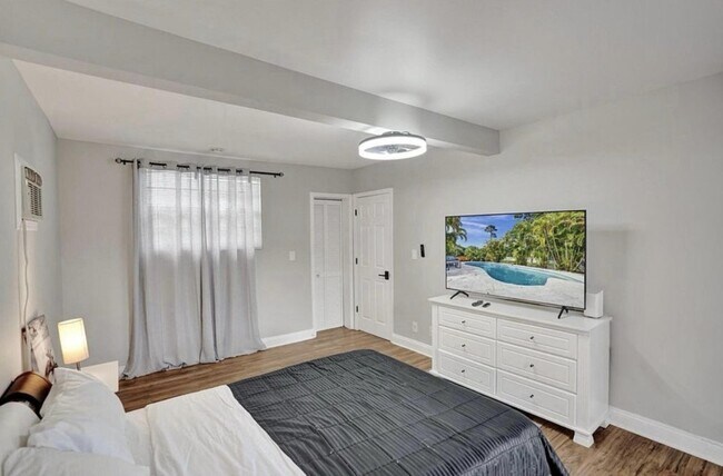 Building Photo - 502 Rambling Dr Cir