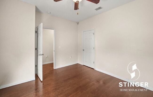 Building Photo - 67 Wintergreen Dr