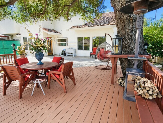 Building Photo - Executive Furnished Estate Home in Prestigious West Arcadia