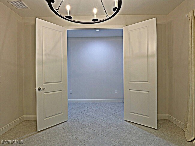 Building Photo - 7652 Cypress Walk Dr