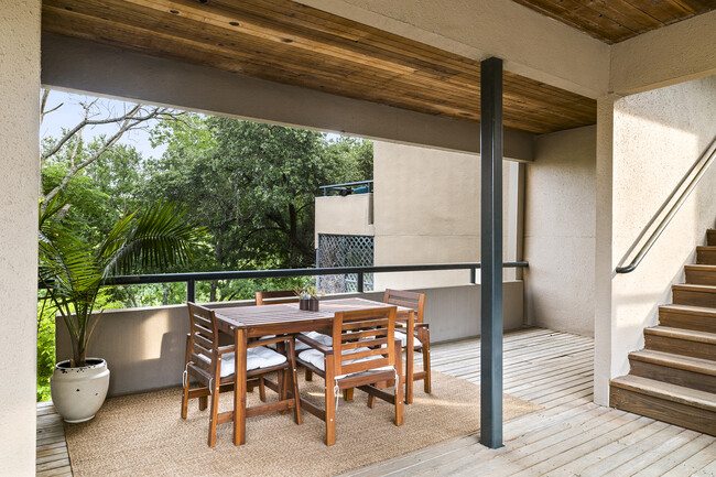 Building Photo - 1707 Spyglass Dr