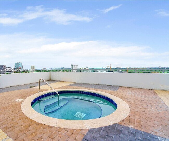 Building Photo - 60 SW 13th St