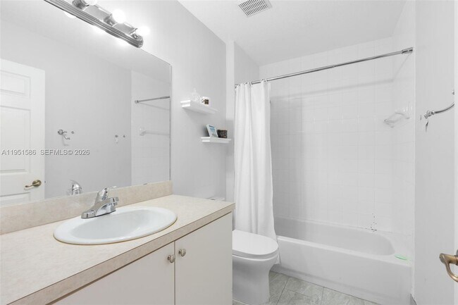 Building Photo - 3811 NW 91st Terrace