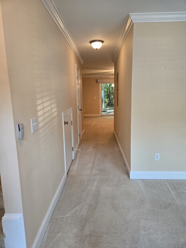 Building Photo - 5003 Double Fox Rd