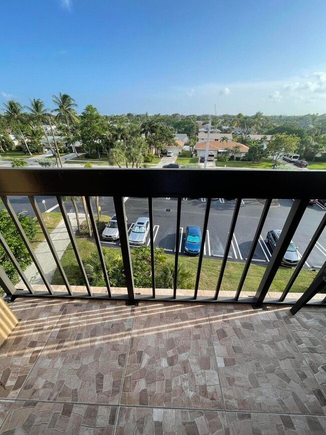 Building Photo - 955 Dotterel Rd