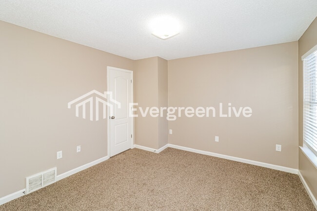 Building Photo - 10178 Sorrento Pl