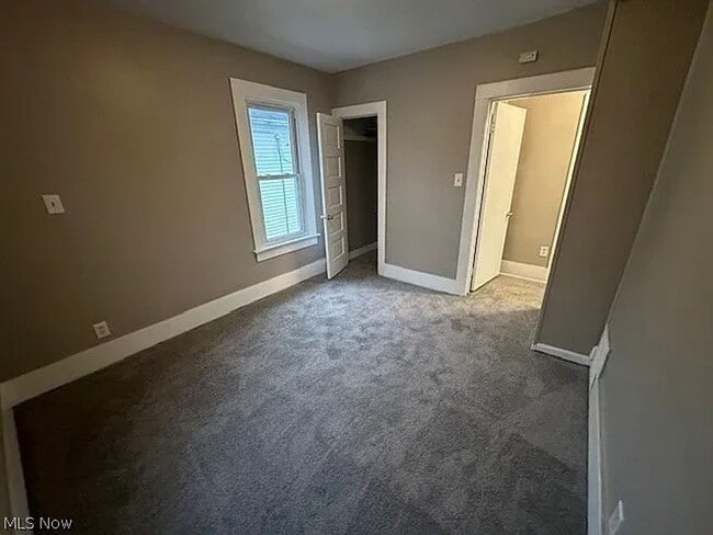Building Photo - Spacious 4-Bedroom Home in Cleveland