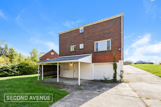 Building Photo - 320 Marbury Dr