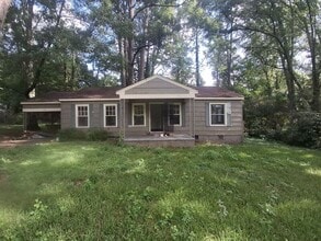 Building Photo - 350 Dona Ave