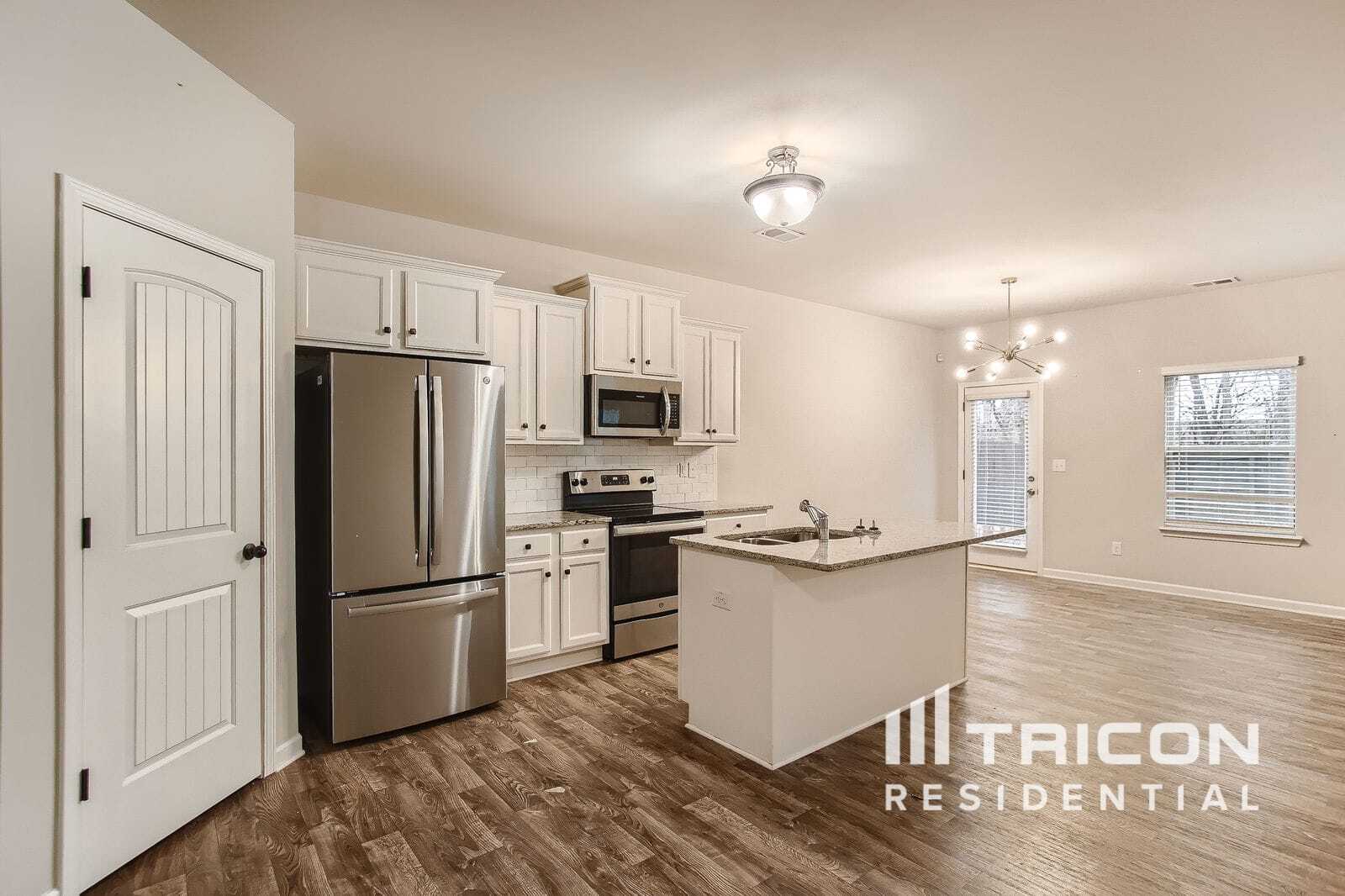 Building Photo - 169 Magnaview Dr