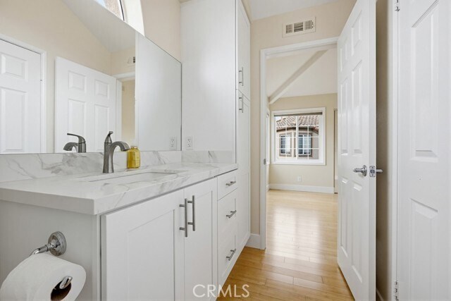 Building Photo - 41 Via Athena