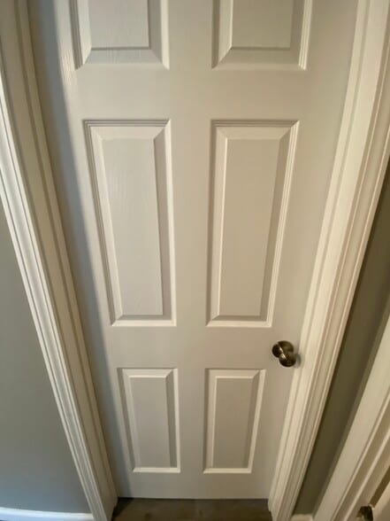 Building Photo - 113 Sandstone Ct