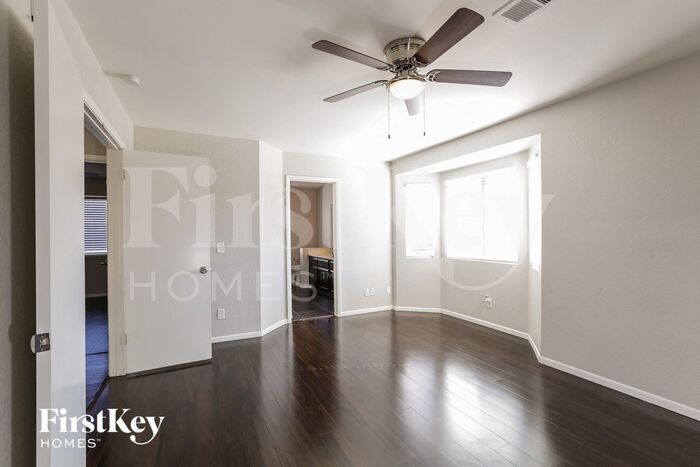 Building Photo - 1406 Harmony Hill Dr