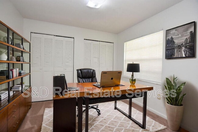 Building Photo - 4745 Dimbath Dr
