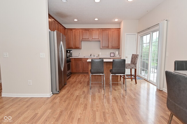 Building Photo - 11829 Esty Way