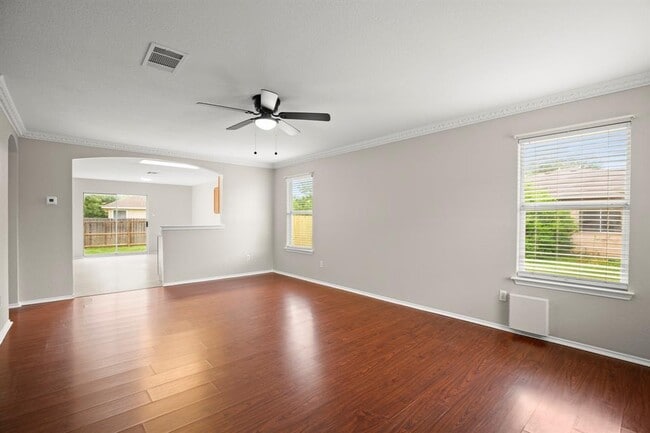 Building Photo - 108 Grant Way