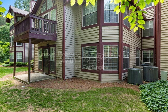 Building Photo - 214 St Andrews Ct