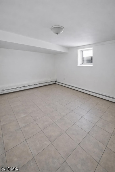 Building Photo - 391 Delano Pl