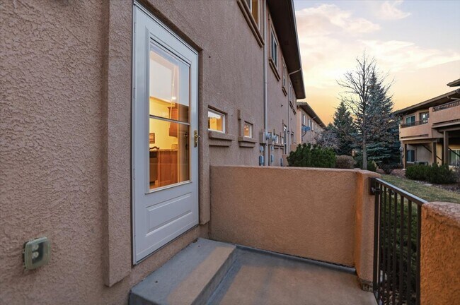 Building Photo - 4317 Sammers View