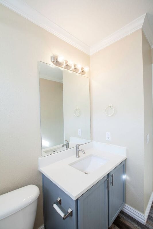 Building Photo - 3103 Creekwood Dr