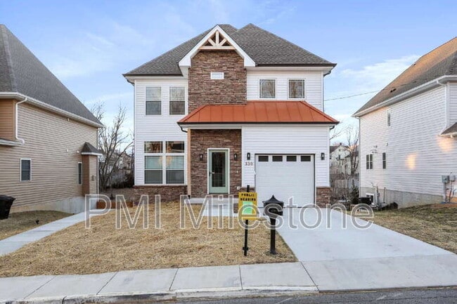 Building Photo - 530 N 3rd St