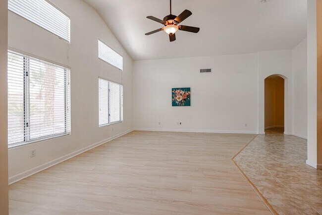 Building Photo - 3081 N 148th Dr