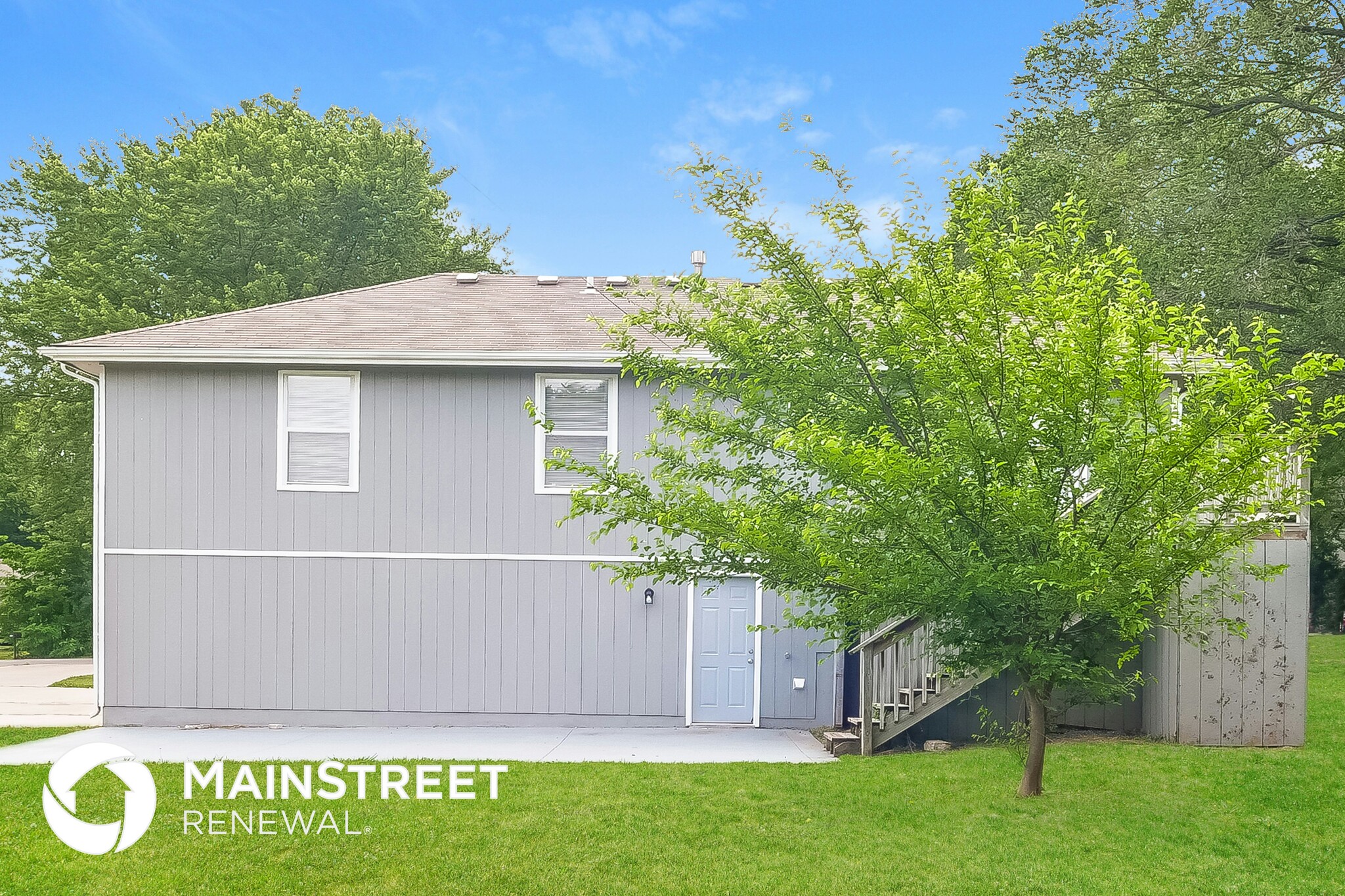 Building Photo - 17417 Montgall Dr