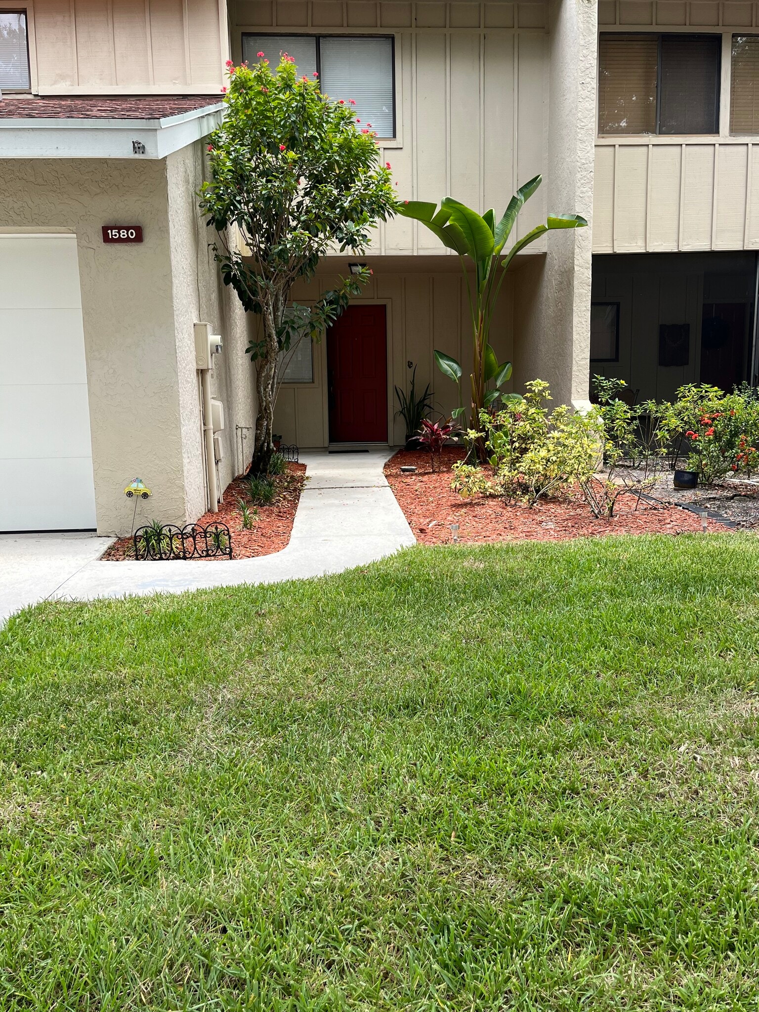 Building Photo - 1580 SW Crossing Cir